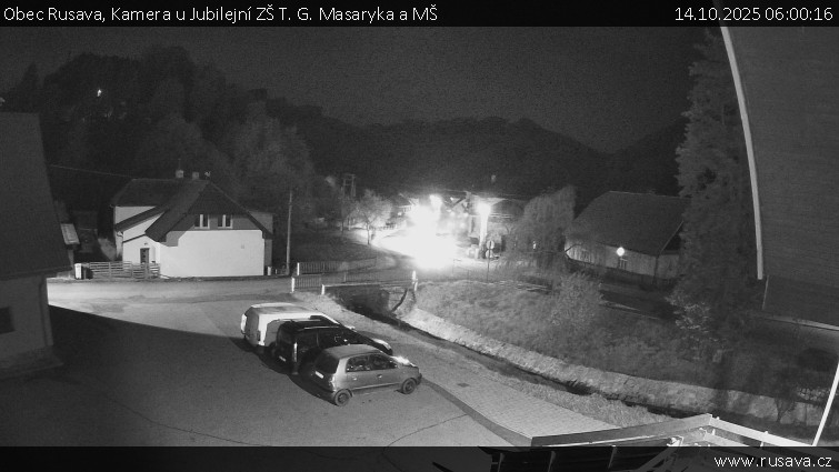Obec Rusava - Kamera u Jubilejní ZŠ T. G. Masaryka a MŠ - 14.10.2025 v 06:00 Obec Rusava - Kamera u Jubilejní ZŠ T. G. Masaryka a MŠ - 14.10.2025 v 06:00
