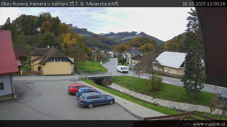 Obec Rusava - Kamera u Jubilejní ZŠ T. G. Masaryka a MŠ - 16.10.2025 v 13:00 Obec Rusava - Kamera u Jubilejní ZŠ T. G. Masaryka a MŠ - 16.10.2025 v 13:00