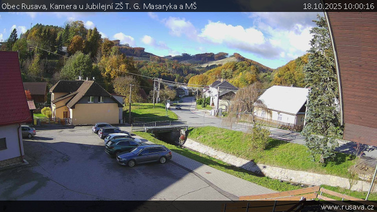 Obec Rusava - Kamera u Jubilejní ZŠ T. G. Masaryka a MŠ - 18.10.2025 v 10:00 Obec Rusava - Kamera u Jubilejní ZŠ T. G. Masaryka a MŠ - 18.10.2025 v 10:00