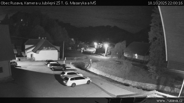 Obec Rusava - Kamera u Jubilejní ZŠ T. G. Masaryka a MŠ - 18.10.2025 v 22:00 Obec Rusava - Kamera u Jubilejní ZŠ T. G. Masaryka a MŠ - 18.10.2025 v 22:00