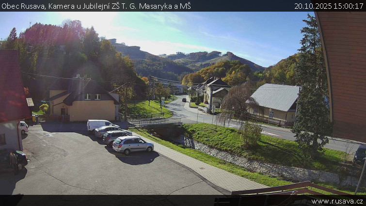 Obec Rusava - Kamera u Jubilejní ZŠ T. G. Masaryka a MŠ - 20.10.2025 v 15:00 Obec Rusava - Kamera u Jubilejní ZŠ T. G. Masaryka a MŠ - 20.10.2025 v 15:00