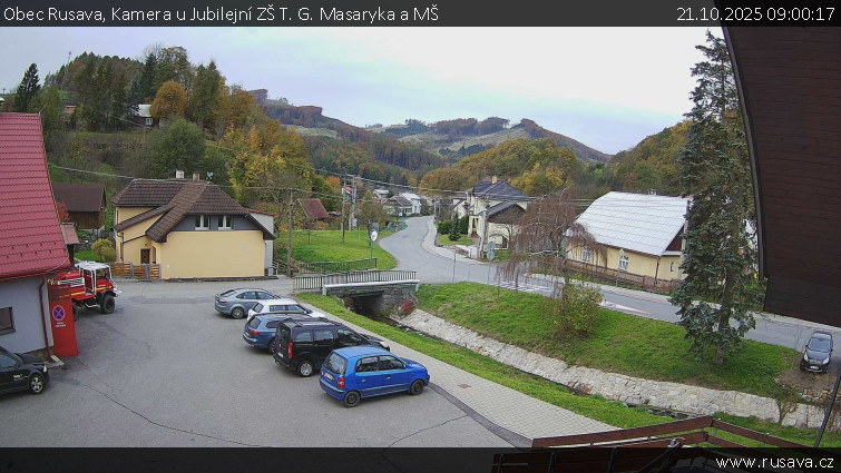 Obec Rusava - Kamera u Jubilejní ZŠ T. G. Masaryka a MŠ - 21.10.2025 v 09:00 Obec Rusava - Kamera u Jubilejní ZŠ T. G. Masaryka a MŠ - 21.10.2025 v 09:00