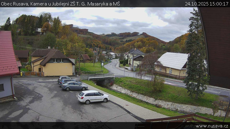 Obec Rusava - Kamera u Jubilejní ZŠ T. G. Masaryka a MŠ - 24.10.2025 v 15:00 Obec Rusava - Kamera u Jubilejní ZŠ T. G. Masaryka a MŠ - 24.10.2025 v 15:00
