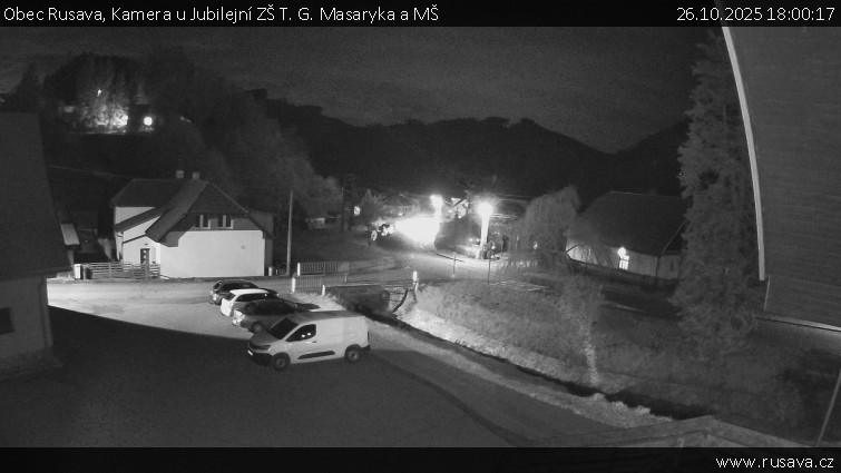 Obec Rusava - Kamera u Jubilejní ZŠ T. G. Masaryka a MŠ - 26.10.2025 v 18:00 Obec Rusava - Kamera u Jubilejní ZŠ T. G. Masaryka a MŠ - 26.10.2025 v 18:00