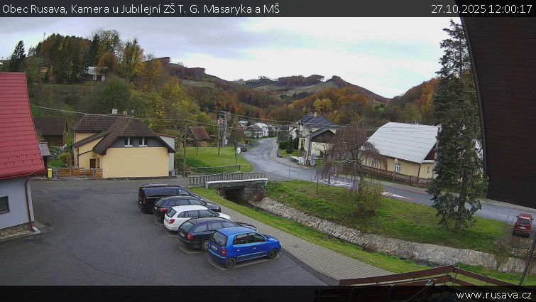 Obec Rusava - Kamera u Jubilejní ZŠ T. G. Masaryka a MŠ - 27.10.2025 v 12:00 Obec Rusava - Kamera u Jubilejní ZŠ T. G. Masaryka a MŠ - 27.10.2025 v 12:00