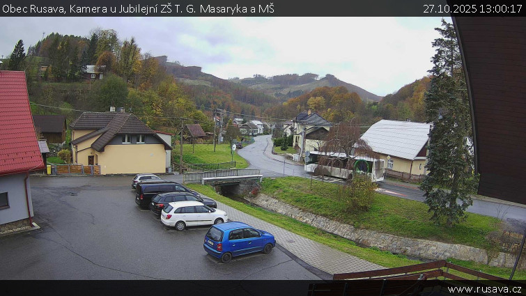 Obec Rusava - Kamera u Jubilejní ZŠ T. G. Masaryka a MŠ - 27.10.2025 v 13:00 Obec Rusava - Kamera u Jubilejní ZŠ T. G. Masaryka a MŠ - 27.10.2025 v 13:00