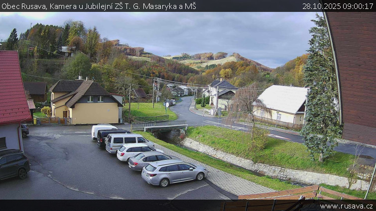 Obec Rusava - Kamera u Jubilejní ZŠ T. G. Masaryka a MŠ - 28.10.2025 v 09:00 Obec Rusava - Kamera u Jubilejní ZŠ T. G. Masaryka a MŠ - 28.10.2025 v 09:00