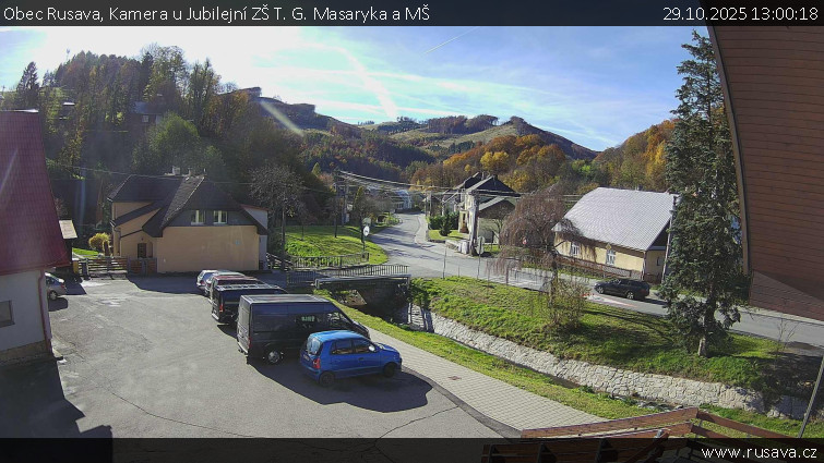Obec Rusava - Kamera u Jubilejní ZŠ T. G. Masaryka a MŠ - 29.10.2025 v 13:00 Obec Rusava - Kamera u Jubilejní ZŠ T. G. Masaryka a MŠ - 29.10.2025 v 13:00