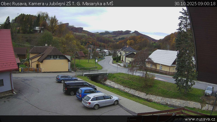 Obec Rusava - Kamera u Jubilejní ZŠ T. G. Masaryka a MŠ - 30.10.2025 v 09:00 Obec Rusava - Kamera u Jubilejní ZŠ T. G. Masaryka a MŠ - 30.10.2025 v 09:00