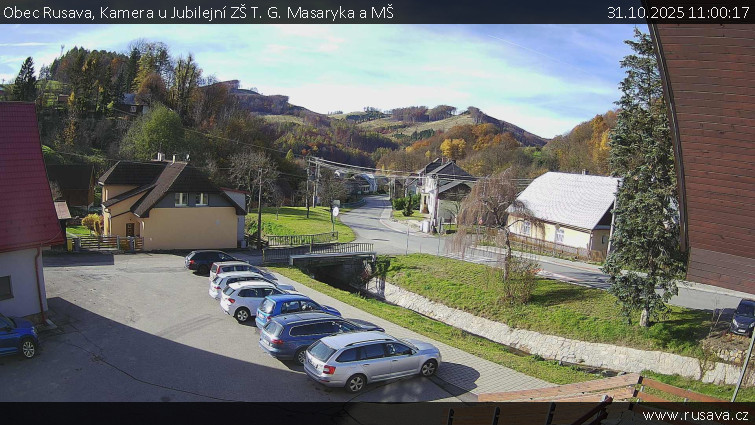 Obec Rusava - Kamera u Jubilejní ZŠ T. G. Masaryka a MŠ - 31.10.2025 v 11:00 Obec Rusava - Kamera u Jubilejní ZŠ T. G. Masaryka a MŠ - 31.10.2025 v 11:00