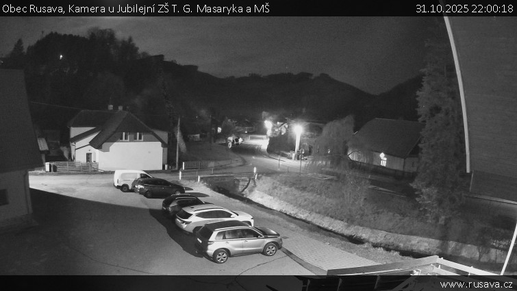 Obec Rusava - Kamera u Jubilejní ZŠ T. G. Masaryka a MŠ - 31.10.2025 v 22:00 Obec Rusava - Kamera u Jubilejní ZŠ T. G. Masaryka a MŠ - 31.10.2025 v 22:00