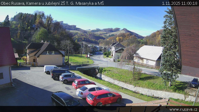 Obec Rusava - Kamera u Jubilejní ZŠ T. G. Masaryka a MŠ - 1.11.2025 v 11:00 Obec Rusava - Kamera u Jubilejní ZŠ T. G. Masaryka a MŠ - 1.11.2025 v 11:00