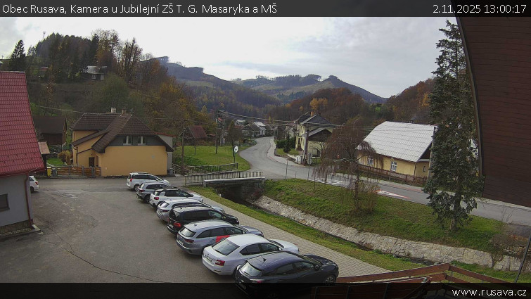 Obec Rusava - Kamera u Jubilejní ZŠ T. G. Masaryka a MŠ - 2.11.2025 v 13:00 Obec Rusava - Kamera u Jubilejní ZŠ T. G. Masaryka a MŠ - 2.11.2025 v 13:00