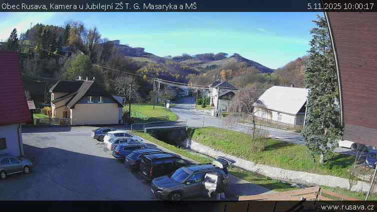 Obec Rusava - Kamera u Jubilejní ZŠ T. G. Masaryka a MŠ - 5.11.2025 v 10:00