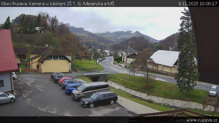 Obec Rusava - Kamera u Jubilejní ZŠ T. G. Masaryka a MŠ - 9.11.2025 v 10:00
