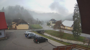 Obec Rusava - Kamera u Jubilejní ZŠ T. G. Masaryka a MŠ - 12.11.2025 v 07:00