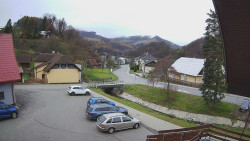 Kamera u Jubilejní ZŠ T. G. Masaryka a MŠ