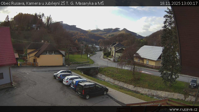 Obec Rusava - Kamera u Jubilejní ZŠ T. G. Masaryka a MŠ - 18.11.2025 v 13:00