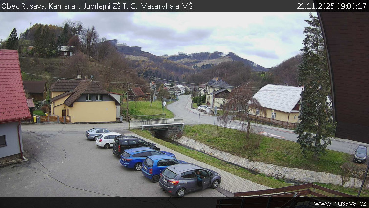 Obec Rusava - Kamera u Jubilejní ZŠ T. G. Masaryka a MŠ - 21.11.2025 v 09:00