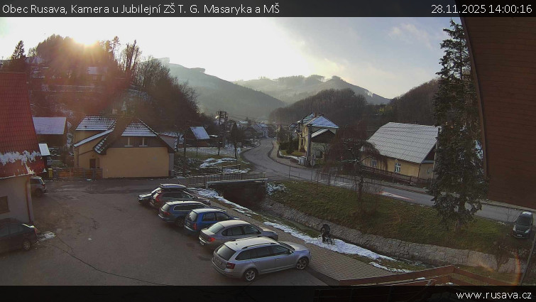 Obec Rusava - Kamera u Jubilejní ZŠ T. G. Masaryka a MŠ - 28.11.2025 v 14:00