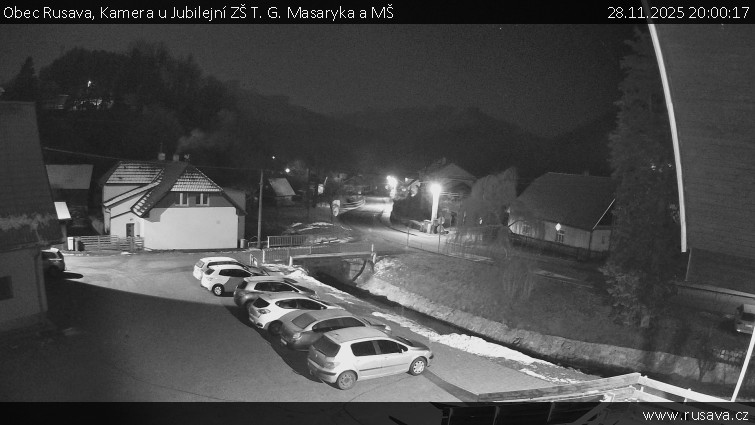 Obec Rusava - Kamera u Jubilejní ZŠ T. G. Masaryka a MŠ - 28.11.2025 v 20:00