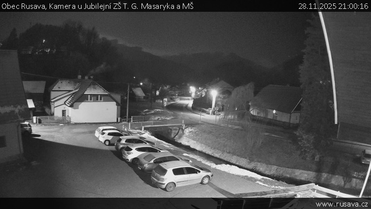 Obec Rusava - Kamera u Jubilejní ZŠ T. G. Masaryka a MŠ - 28.11.2025 v 21:00