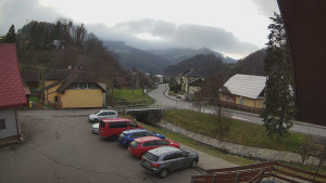 Obec Rusava - Kamera u Jubilejní ZŠ T. G. Masaryka a MŠ - 7.12.2025 v 15:00 Obec Rusava - Kamera u Jubilejní ZŠ T. G. Masaryka a MŠ - 7.12.2025 v 15:00