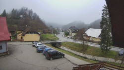 Kamera u Jubilejní ZŠ T. G. Masaryka a MŠ