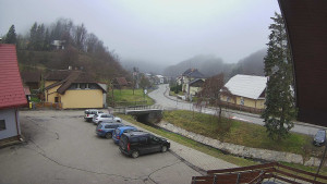 Obec Rusava - Kamera u Jubilejní ZŠ T. G. Masaryka a MŠ - 10.12.2025 v 12:00 Obec Rusava - Kamera u Jubilejní ZŠ T. G. Masaryka a MŠ - 10.12.2025 v 12:00