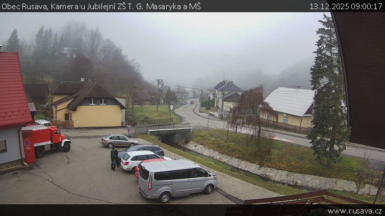 Obec Rusava - Kamera u Jubilejní ZŠ T. G. Masaryka a MŠ - 13.12.2025 v 09:00