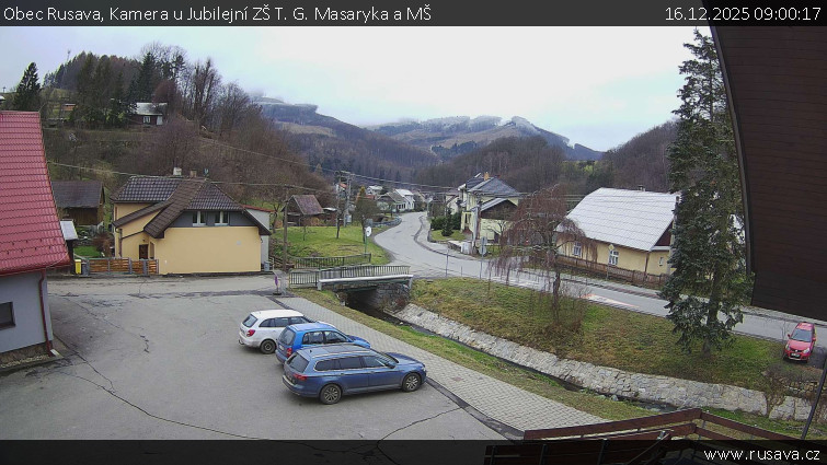 Obec Rusava - Kamera u Jubilejní ZŠ T. G. Masaryka a MŠ - 16.12.2025 v 09:00