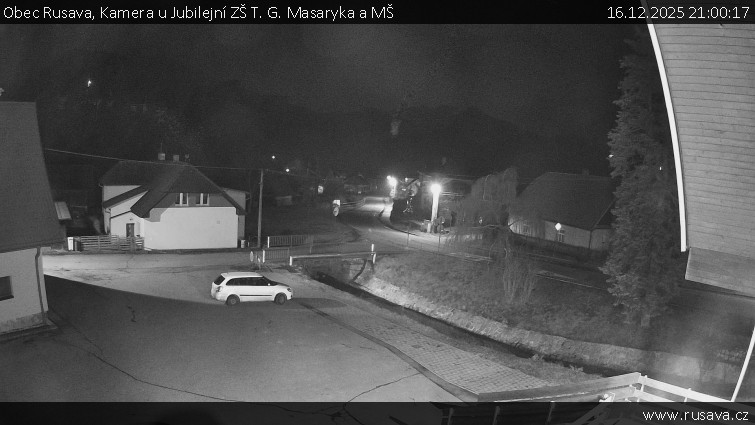 Obec Rusava - Kamera u Jubilejní ZŠ T. G. Masaryka a MŠ - 16.12.2025 v 21:00