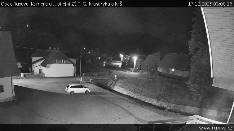 Obec Rusava - Kamera u Jubilejní ZŠ T. G. Masaryka a MŠ - 17.12.2025 v 03:00