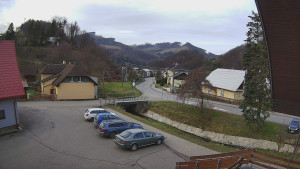 Obec Rusava - Kamera u Jubilejní ZŠ T. G. Masaryka a MŠ - 17.12.2025 v 09:00