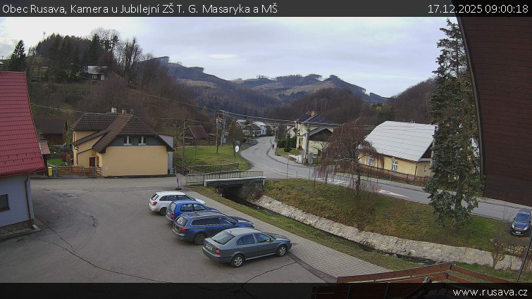 Obec Rusava - Kamera u Jubilejní ZŠ T. G. Masaryka a MŠ - 17.12.2025 v 09:00