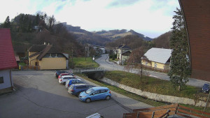 Obec Rusava - Kamera u Jubilejní ZŠ T. G. Masaryka a MŠ - 17.12.2025 v 11:00