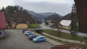 Obec Rusava - Kamera u Jubilejní ZŠ T. G. Masaryka a MŠ - 17.12.2025 v 13:00