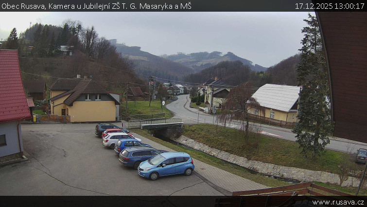 Obec Rusava - Kamera u Jubilejní ZŠ T. G. Masaryka a MŠ - 17.12.2025 v 13:00