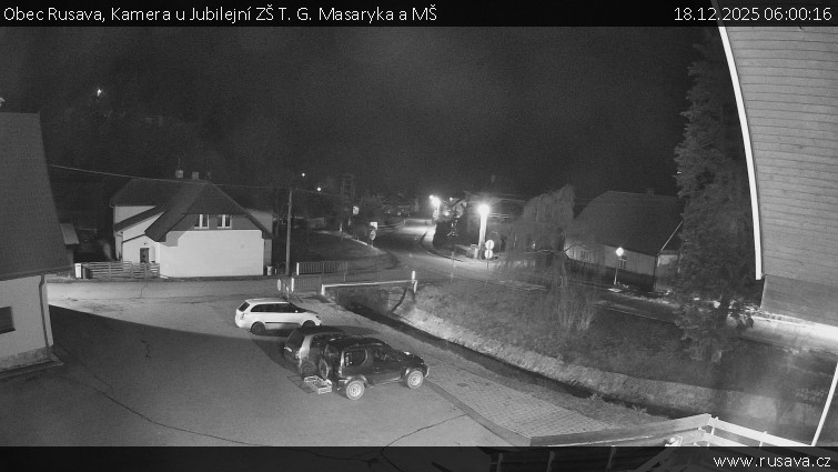 Obec Rusava - Kamera u Jubilejní ZŠ T. G. Masaryka a MŠ - 18.12.2025 v 06:00
