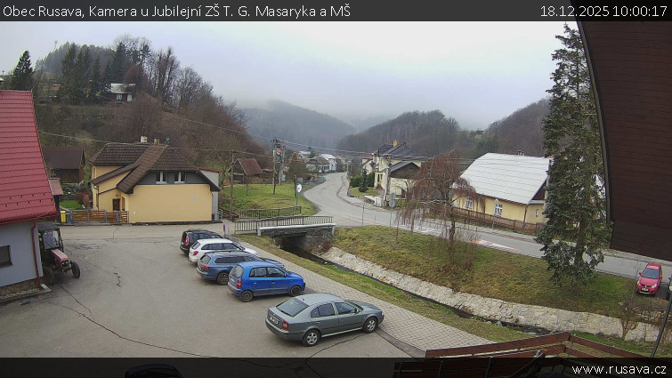 Obec Rusava - Kamera u Jubilejní ZŠ T. G. Masaryka a MŠ - 18.12.2025 v 10:00