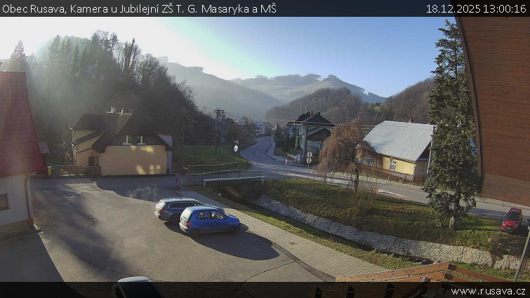 Obec Rusava - Kamera u Jubilejní ZŠ T. G. Masaryka a MŠ - 18.12.2025 v 13:00