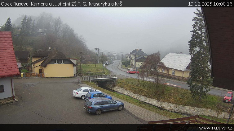 Obec Rusava - Kamera u Jubilejní ZŠ T. G. Masaryka a MŠ - 19.12.2025 v 10:00
