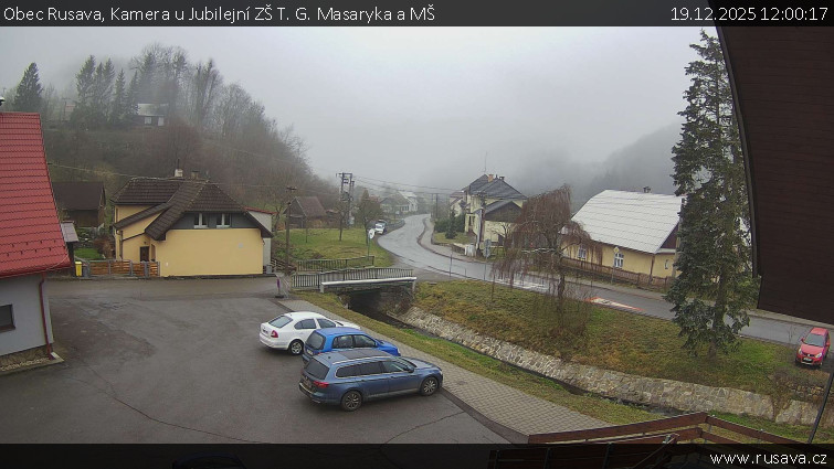 Obec Rusava - Kamera u Jubilejní ZŠ T. G. Masaryka a MŠ - 19.12.2025 v 12:00