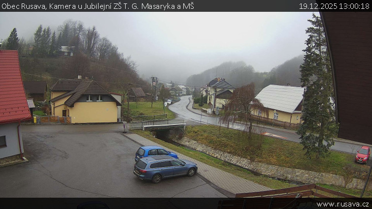 Obec Rusava - Kamera u Jubilejní ZŠ T. G. Masaryka a MŠ - 19.12.2025 v 13:00