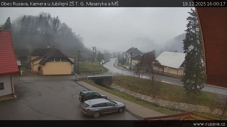 Obec Rusava - Kamera u Jubilejní ZŠ T. G. Masaryka a MŠ - 19.12.2025 v 16:00