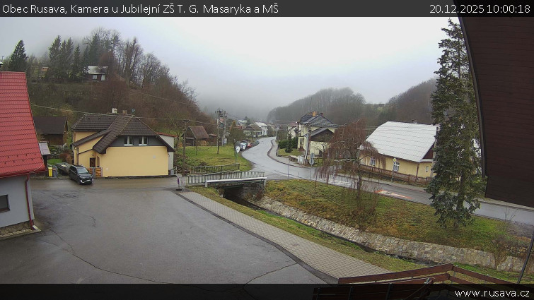 Obec Rusava - Kamera u Jubilejní ZŠ T. G. Masaryka a MŠ - 20.12.2025 v 10:00