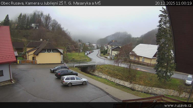 Obec Rusava - Kamera u Jubilejní ZŠ T. G. Masaryka a MŠ - 20.12.2025 v 11:00