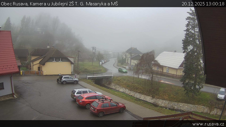 Obec Rusava - Kamera u Jubilejní ZŠ T. G. Masaryka a MŠ - 20.12.2025 v 13:00