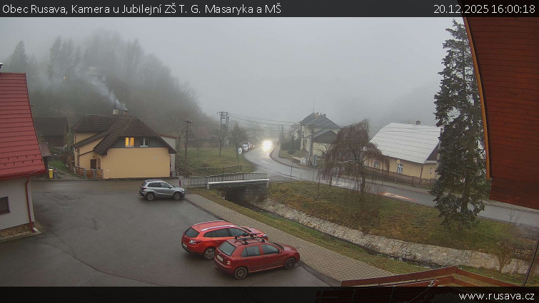 Obec Rusava - Kamera u Jubilejní ZŠ T. G. Masaryka a MŠ - 20.12.2025 v 16:00