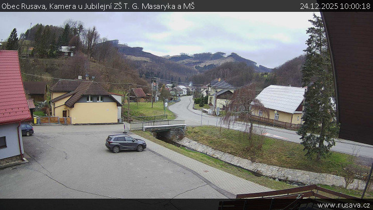 Obec Rusava - Kamera u Jubilejní ZŠ T. G. Masaryka a MŠ - 24.12.2025 v 10:00